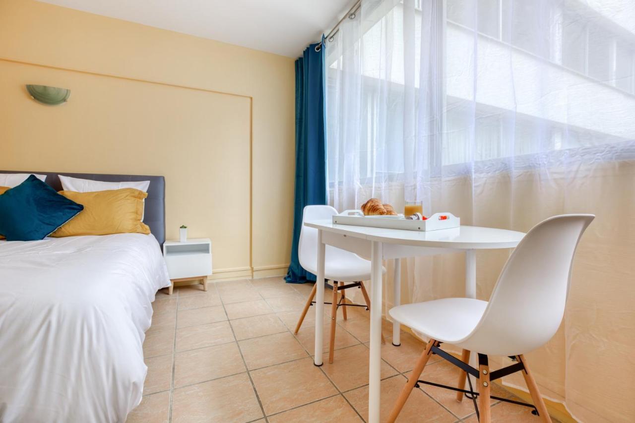 شقة Paris 16 Studio Cosy Tour Eiffel Auteuil المظهر الخارجي الصورة